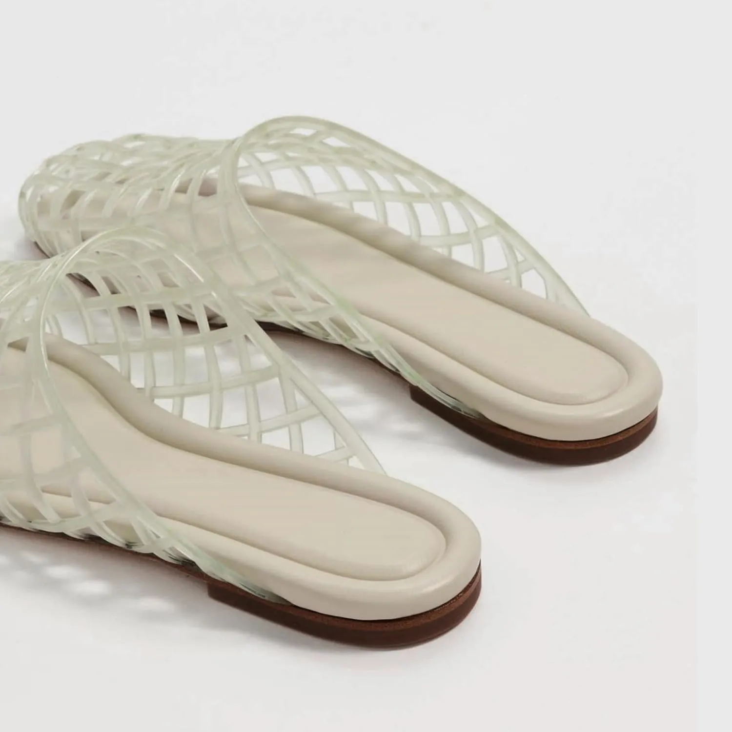 Caradise Jelly Shoes for Women Slip On Clear Mesh Flat Slides Closed Toe Jelly Sandals Mules Comfort Summer Slippers