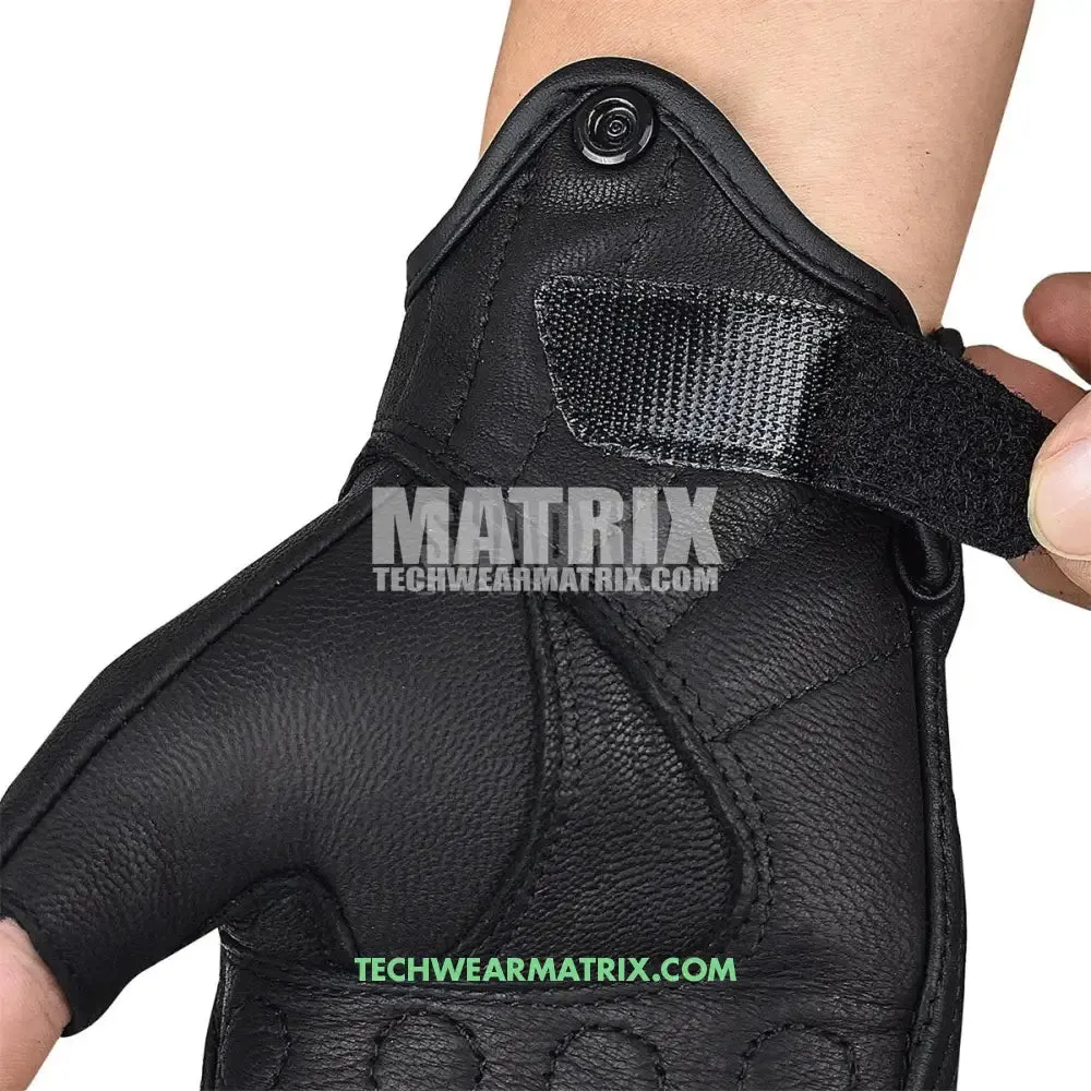 Combat Tactical Gloves for Ultimate