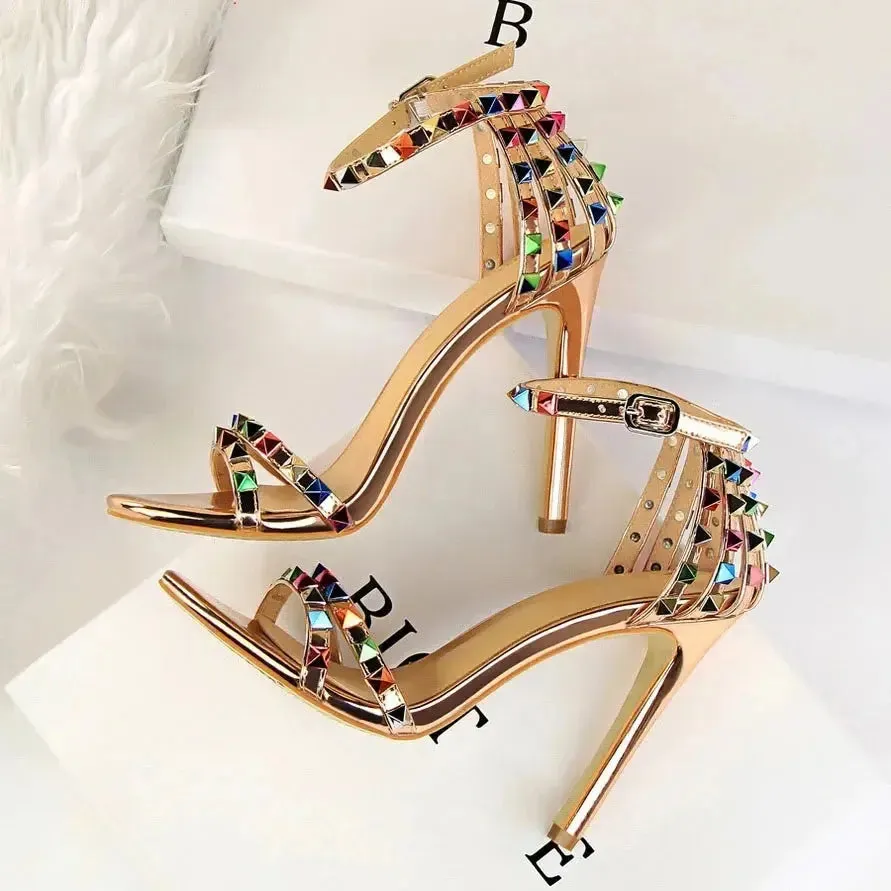 Fashion Colorful Bling Crystal Reflective Lady Sexy Metal Stud sandals Rivet Glitter Women Sandal Heels for Ladies