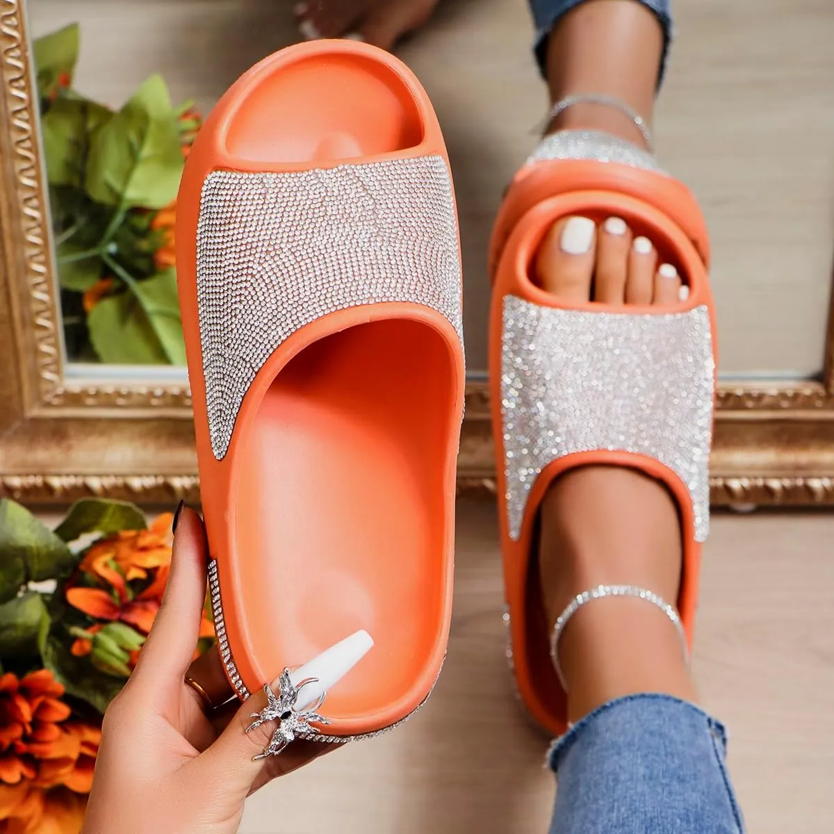 Fashion Crystal Slides for Women Summer Bling Sandals for Girls Women's Diamond Slippers with Glitter