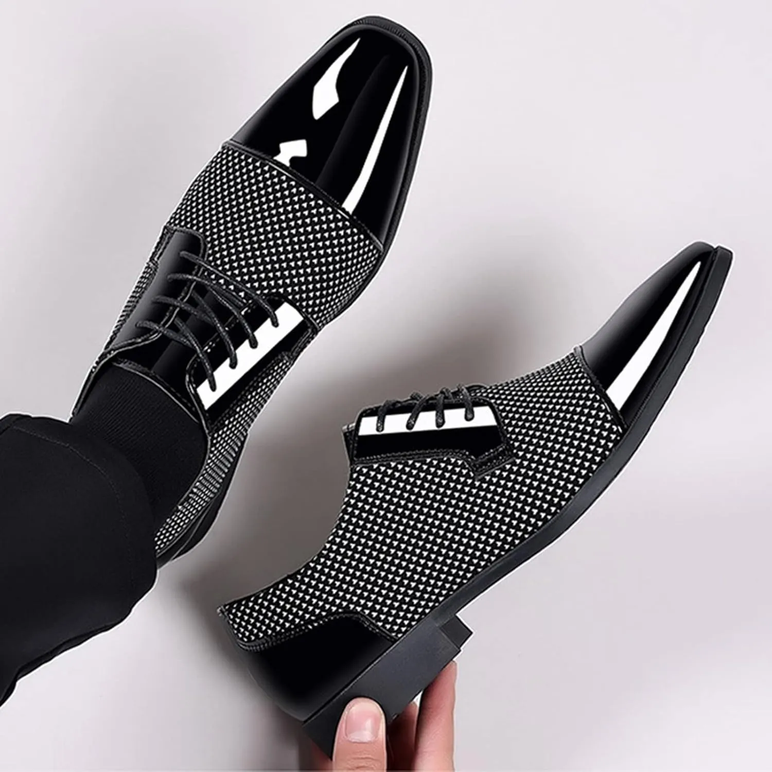 Hbeylia Men's Oxford Classic Dress Shoes Business Formal Slip Lace up 4 Eyelets Shoes British Style Lightweight Leather Tuxedo Pointed Toe Comfort Prince Business Wedding Office Wingtip Dress Shoes