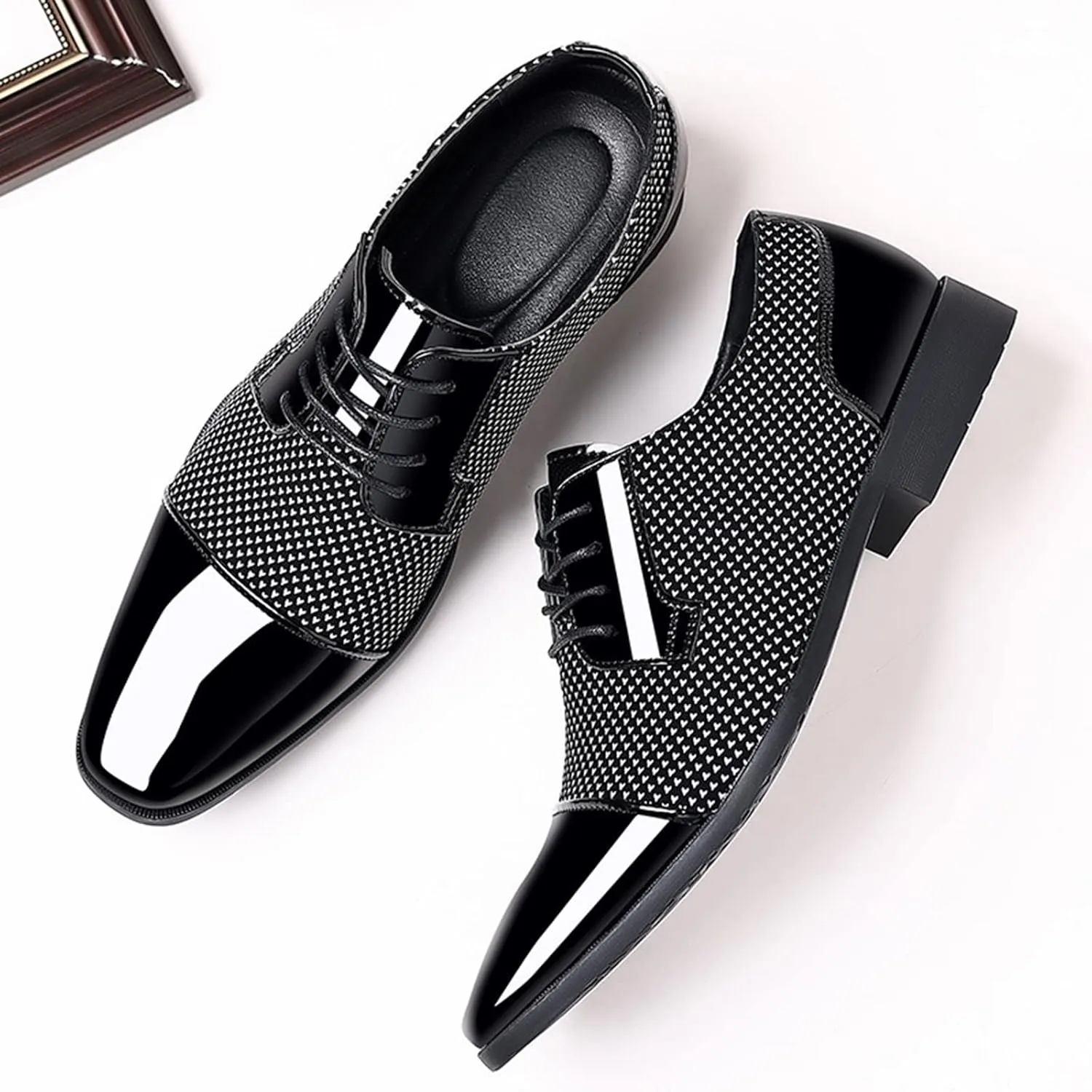 Hbeylia Men's Oxford Classic Dress Shoes Business Formal Slip Lace up 4 Eyelets Shoes British Style Lightweight Leather Tuxedo Pointed Toe Comfort Prince Business Wedding Office Wingtip Dress Shoes