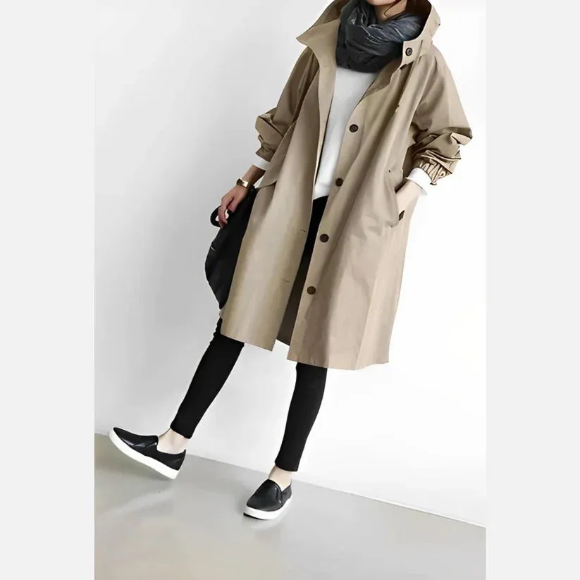 Solvra | Long, windproof jacket with a hood