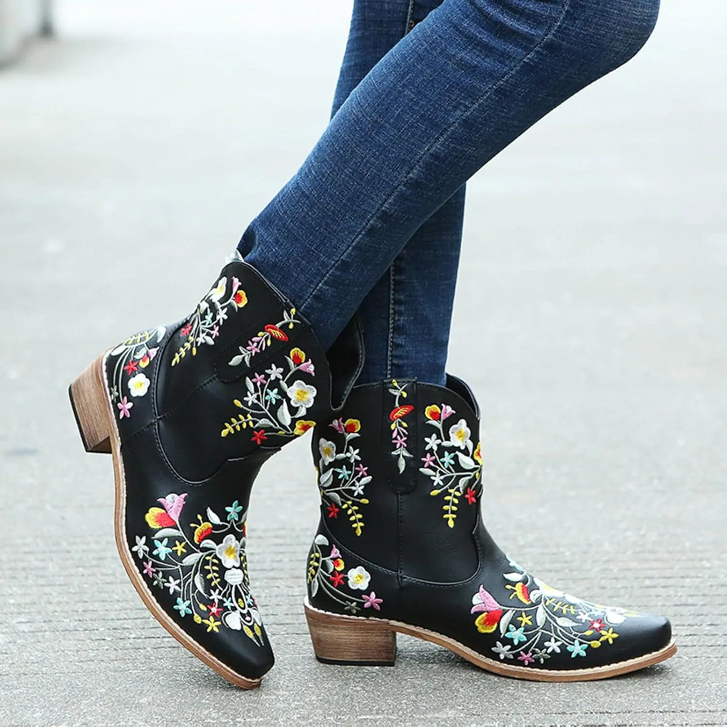 UOQAPRE Western Cowgirl Cowboy Ankle Boots for Women or Ladies,Chunky Heel Mid Calf Ankle Boots Pointed Toe Short Booties