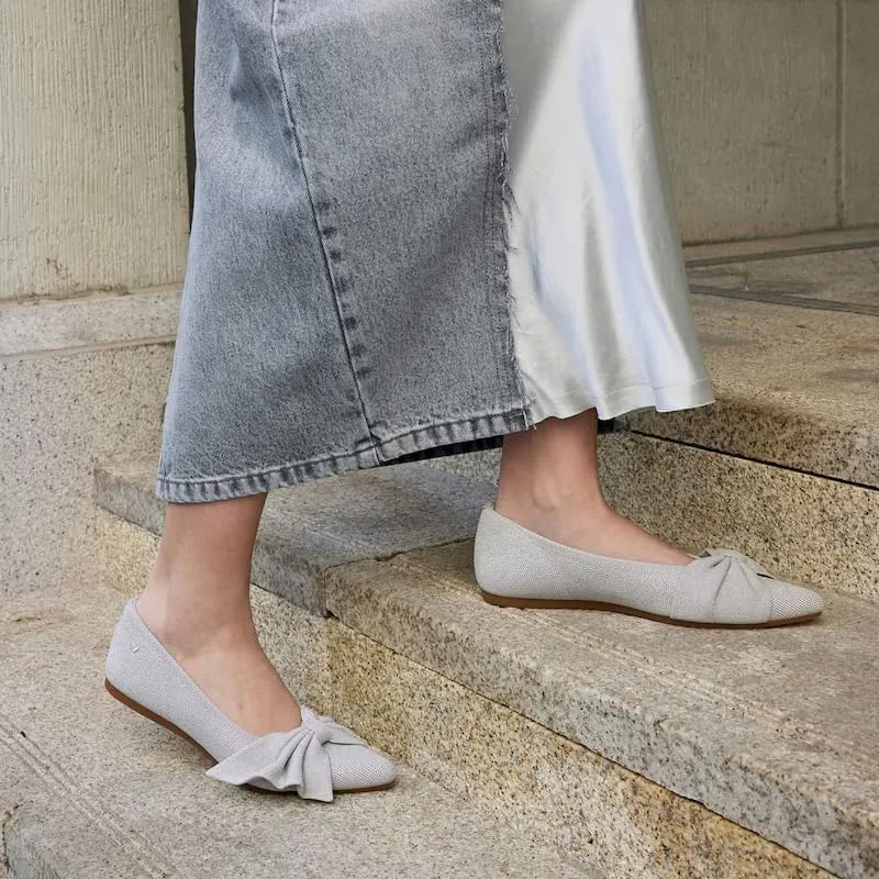 VIVAIA Azura Pointed-Toe Bow Women Casual Flats Slip on Comfortable Shoes