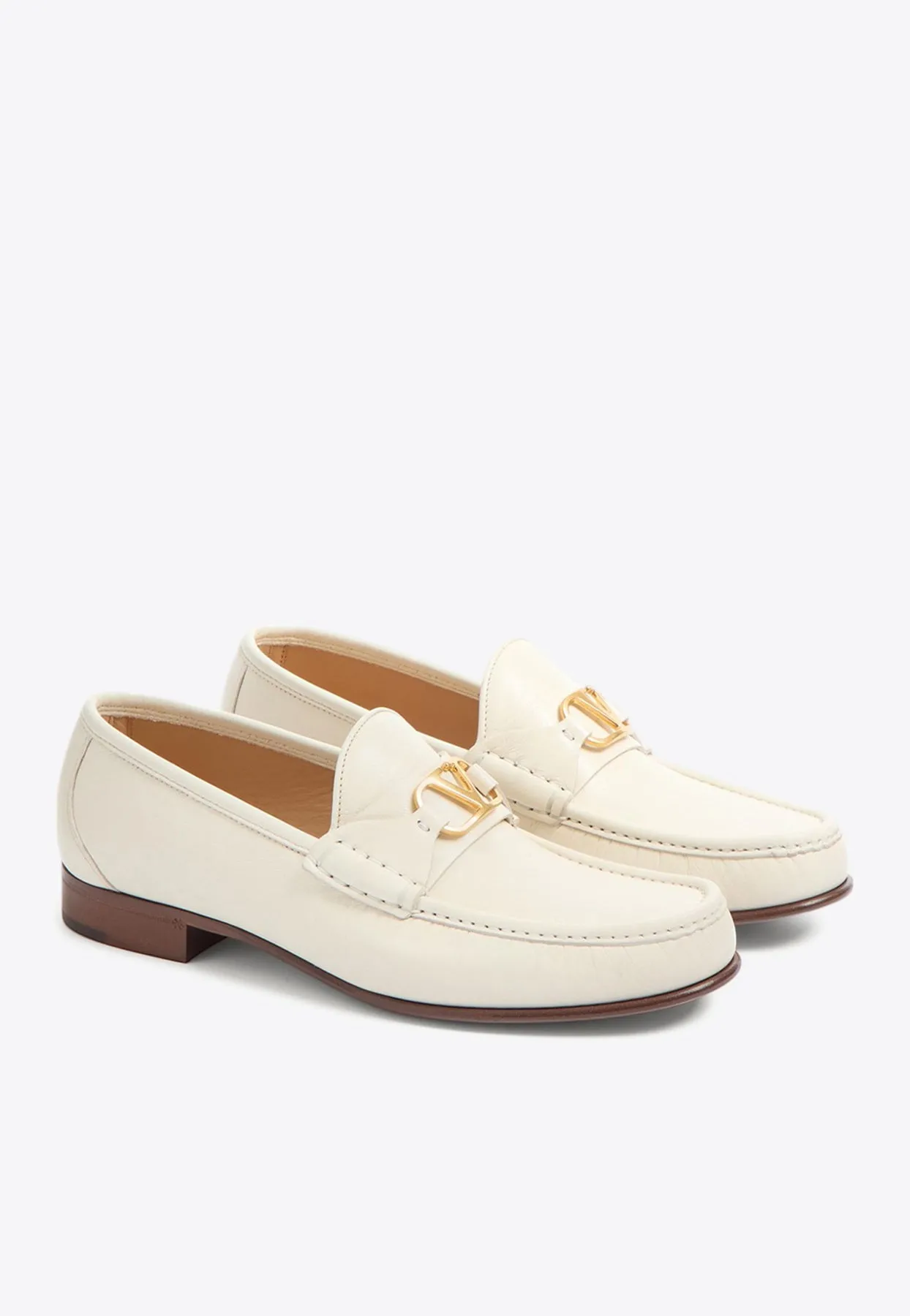 VLogo Signature Leather Loafers