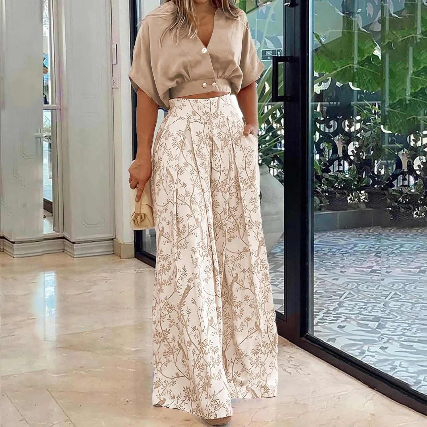 Womens 2 Piece Sets Casual Short Sleeved V Neck Shirts Elastic Waist Floral Lightweight Palazzo Pants Vacation Set