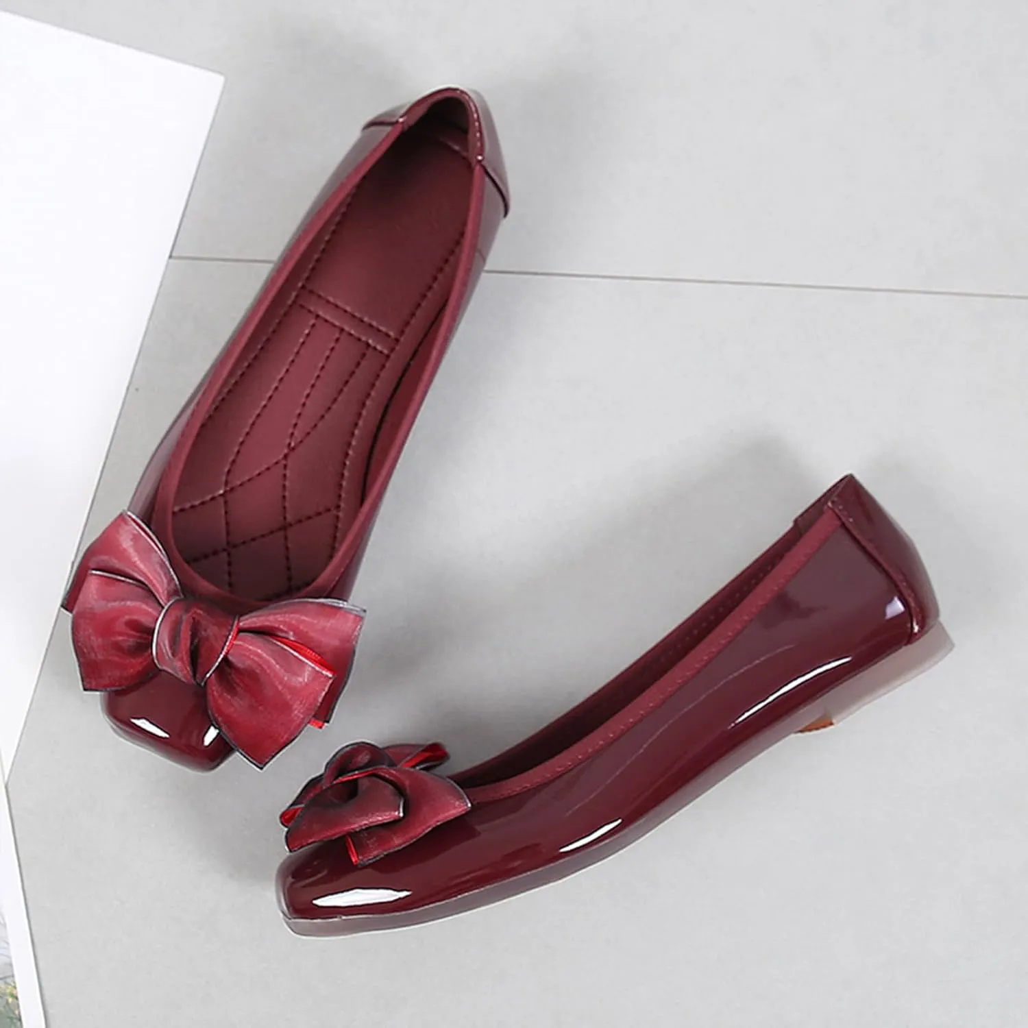 Women's Chic Patent Leather Ballet Flats Elegant Bow Square Toe Slip-On Shoes for Office Party Formal Events