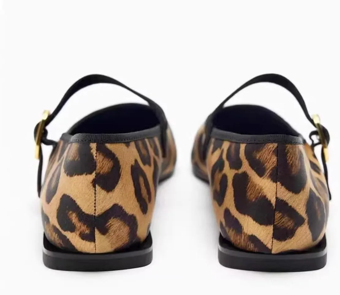 Women's Retro Leopard Ballet Flats Buckle Strap Mary Jane Flats Ballerina Shoes Round Toe Ballet Flat Shoes